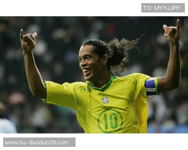 2025年现役足球球星前十排名揭秘 谁将是世界足坛的绝对巨星 2025年现役足球球星前十排名揭秘 谁将是世界足坛的绝对巨星