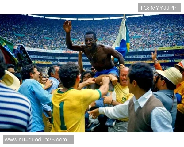 足球世界杯历史上首位传奇球星是谁 他的光辉历程与成就揭秘 足球世界杯历史上首位传奇球星是谁 他的光辉历程与成就揭秘