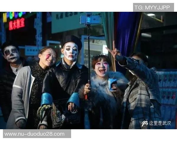 足球巨星挑战恐怖鬼屋 极限勇气对决神秘恶灵之夜 足球巨星挑战恐怖鬼屋 极限勇气对决神秘恶灵之夜